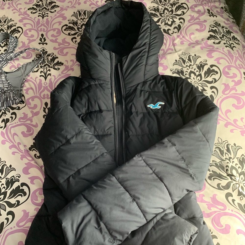 Hollister (Black/Navy) Puffer Jacket
